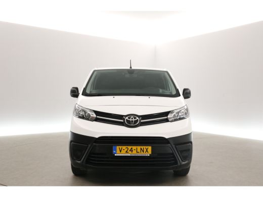 Toyota ProAce 1.5 D-4D L2H1 Airco Cruise Trekhaak 3 Persoons Stoelverwarming ActivLease financial lease