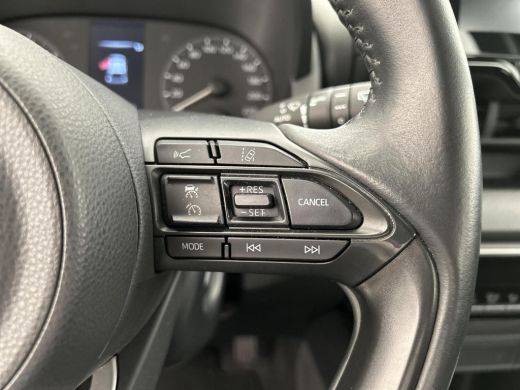 Toyota Yaris 1.5 Hybrid Active ActivLease financial lease