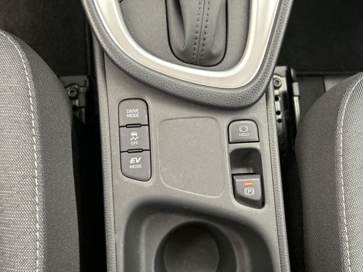 Toyota Yaris 1.5 Hybrid Active ActivLease financial lease