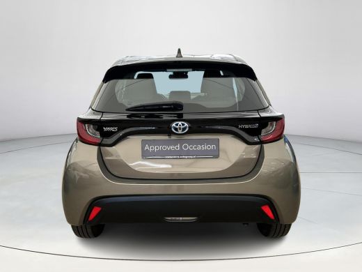 Toyota Yaris 1.5 Hybrid Active ActivLease financial lease