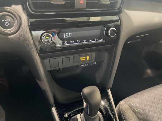 Toyota Yaris Cross 1.5 Hybrid 115 First Edition Comfort pack ActivLease financial lease