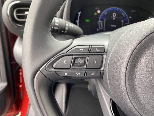 Toyota Yaris Cross 1.5 Hybrid 115 First Edition Comfort Pack ActivLease financial lease