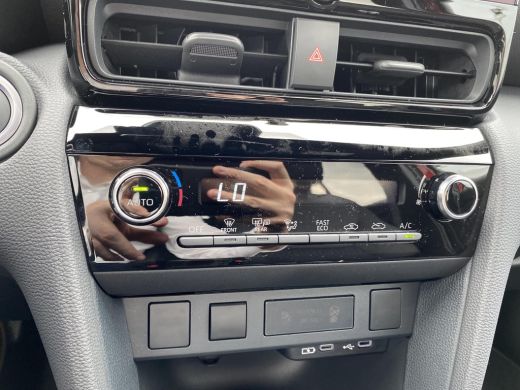 Toyota Yaris Cross 1.5 Hybrid 115 First Edition Comfort Pack ActivLease financial lease