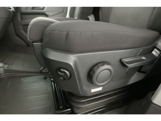 Volkswagen Crafter 35 2.0 TDI 140PK Bakwagen | L 3.80m | Camper Ombouw | Verhuiswagen | Airco Camera Carplay Cruise ... ActivLease financial lease