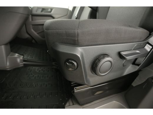 Volkswagen Crafter 35 2.0 TDI 177PK Koelwagen Bakwagen Zijdeur Airco Koelauto 3 Persoons Laadbak Achterdeuren Elektr... ActivLease financial lease