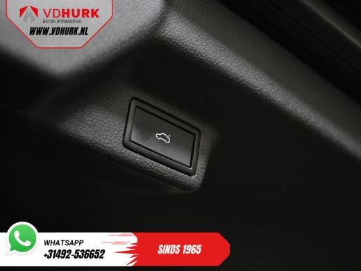 Volkswagen ID. Buzz Cargo Cargo 77 kWh 423km WLTP/ Adapt. Cruise/ Elek. Trekhaak/ Stoelverw./ Stuurverw./ Carplay/ Camera/ ... ActivLease financial lease