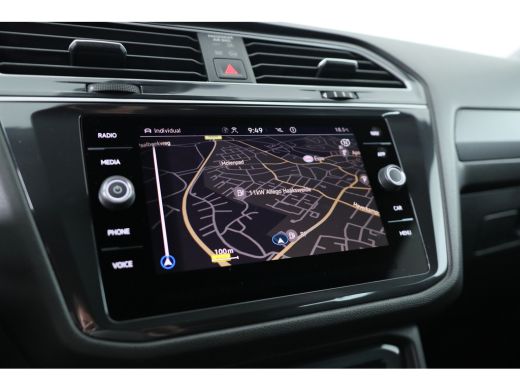 Volkswagen Tiguan Allspace 2.0 TSI 190PK DSG-7 4Motion 7P R-Line | Trekhaak wegkl | Adaptive Cruise | Stoelverwarming | Clim... ActivLease financial lease