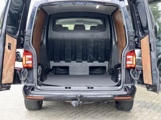 Volkswagen Transporter 2.0 TDI 150PK DSG LUXE DUBBELE CABINE ActivLease financial lease