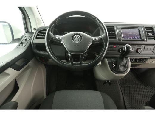Volkswagen Transporter 2.0 TDI L2H1 150PK Dubbele Cabine 5 Pers DSG Automaat 2xSchuifdeur Airco Cruise Carplay Navi PDC ... ActivLease financial lease