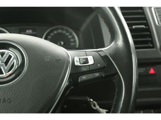Volkswagen Transporter 2.0 TDI L2H1 150PK Dubbele Cabine 5 Pers DSG Automaat 2xSchuifdeur Airco Cruise Carplay Navi PDC ... ActivLease financial lease