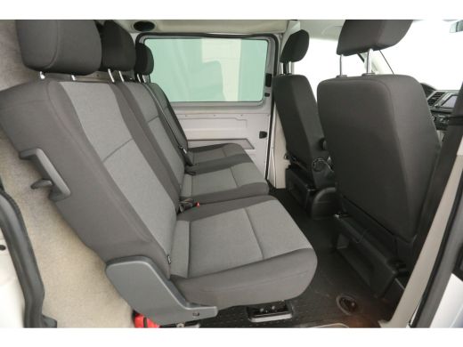Volkswagen Transporter 2.0 TDI L2H1 150PK Dubbele Cabine 5 Pers DSG Automaat 2xSchuifdeur Airco Cruise Carplay Navi PDC ... ActivLease financial lease