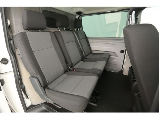 Volkswagen Transporter 2.0 TDI L2H1 150PK Dubbele Cabine 5 Pers DSG Automaat 2xSchuifdeur Airco Cruise Carplay Navi PDC ... ActivLease financial lease
