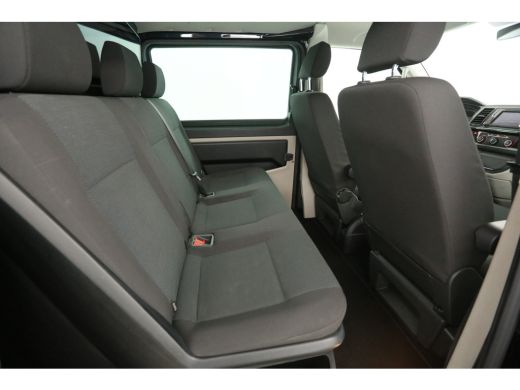Volkswagen Transporter 2.0 TDI L2H1 | 204PK | Dubbele Cabine | 5 Persoons | DSG Automaat Airco Camera Carplay 2xSchuifde... ActivLease financial lease