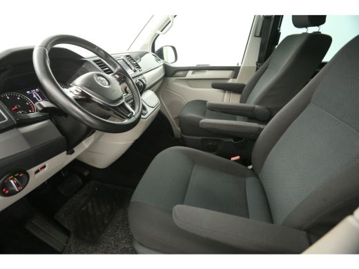 Volkswagen Transporter 2.0 TDI L2H1 | 204PK | Dubbele Cabine | 5 Persoons | DSG Automaat Airco Camera Carplay 2xSchuifde... ActivLease financial lease