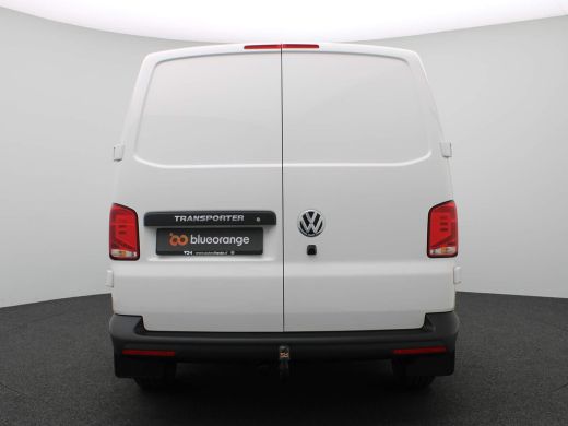 Volkswagen Transporter 2.0 TDI L2H1 30 150PK DSG 2x schuifdeur, Trekhaak, achteruitrijcamera, LED, cruise control, bijri... ActivLease financial lease
