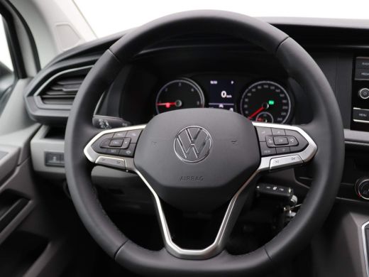 Volkswagen Transporter 2.0 TDI L2H1 30 150PK DSG 2x schuifdeur, Trekhaak, achteruitrijcamera, LED, cruise control, bijri... ActivLease financial lease