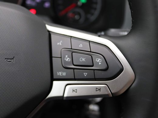 Volkswagen Transporter 2.0 TDI L2H1 30 150PK DSG 2x schuifdeur, Trekhaak, achteruitrijcamera, LED, cruise control, bijri... ActivLease financial lease