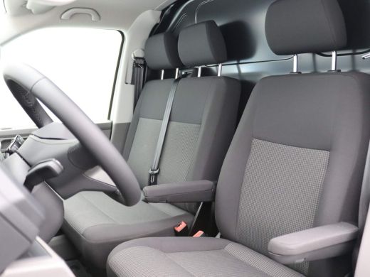Volkswagen Transporter 2.0 TDI L2H1 30 150PK DSG 2x schuifdeur, Trekhaak, achteruitrijcamera, LED, cruise control, bijri... ActivLease financial lease