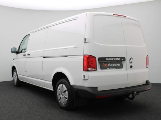 Volkswagen Transporter 2.0 TDI L2H1 30 150PK DSG 2x schuifdeur, Trekhaak, achteruitrijcamera, LED, cruise control, bijri... ActivLease financial lease