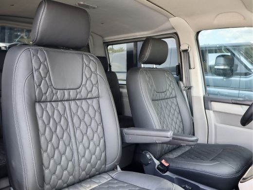 Volkswagen Transporter 2.0 TDI DSG LANG LUXE DUBBELE CABINE ActivLease financial lease