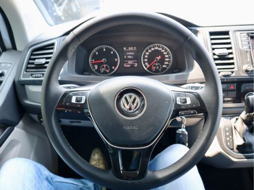 Volkswagen Transporter 2.0 TDI DSG LANG LUXE DUBBELE CABINE ActivLease financial lease