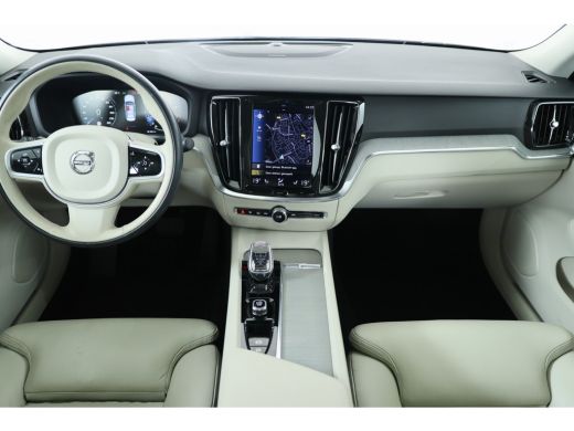 Volvo  S60 2.0 B3 Inscription | Adaptive Cruise | Leder | Elektr Stoel + Mem | Camera | Stoel-/stuurverwarmi... ActivLease financial lease