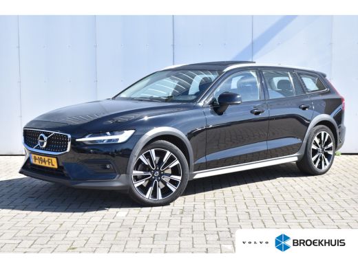 Volvo V60 Cross Country Volvo B5 AWD Pro | Massage | Tr.H | B&W | Panodak | Nw.Pr. 77.500! Volvo V60 Cross Country Volvo B5 AWD Pro | Massage | Tr.H | B&W | Panodak | Nw.Pr. 77.500!