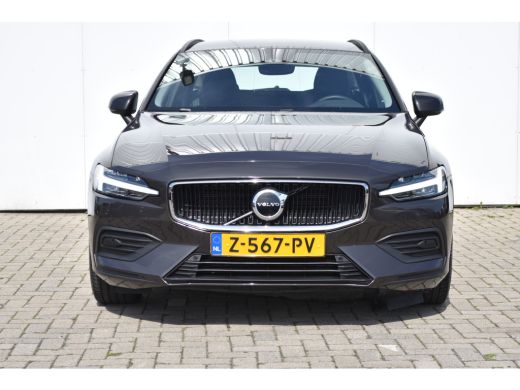 Volvo  V60 Volvo B3 Essential Edition |  BLIS | Trekhaak | Stoel/Stuurverwarming | ActivLease financial lease