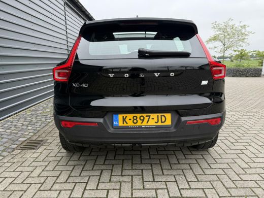 Volvo  XC40 Recharge P8 AWD R-Design Panoramadak SOH 93% 360 camera ActivLease financial lease