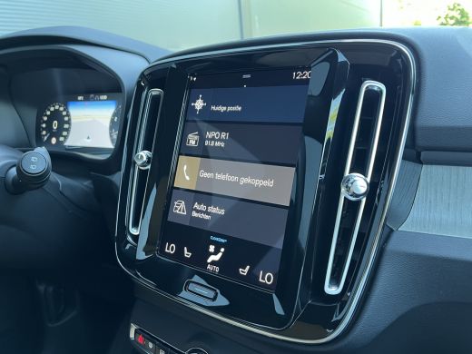 Volvo  XC40 2.0 B5 AWD Inscription | Pilot Assist | Trekhaak | Leder | Stoelverwarming | ActivLease financial lease
