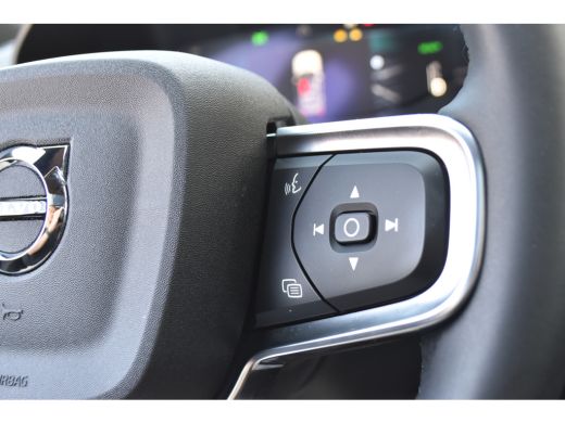 Volvo  XC40 Recharge Twin Ultimate Black Edition | 78 kWh | 360Cam | Harman Kardon| Trekhaak | Pano | ActivLease financial lease