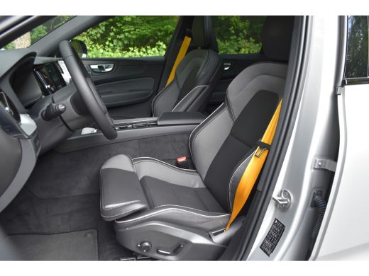 Volvo  XC60 T8 AWD Polestar Engineered | B&W Audio | Trekhaak | 360 Cam | ActivLease financial lease
