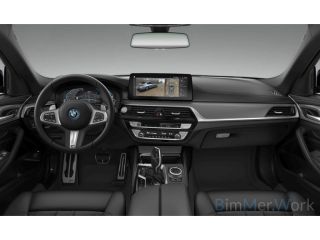 BMW 5 Serie 545e xDrive 394pk | Laserlight | 20'' Velgen | 360 Camera | Comfort Zetels | Head-Up |