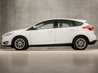 Ford Focus 1.0 Sport (APPLE CARPLAY, NAVIGATIE, LM VELGEN, PARKEERSENSOREN, SPORTSTOELEN, CRUISE, ELEK PAKKE...