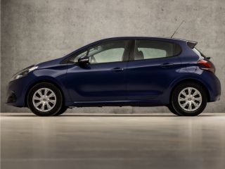 Peugeot 208 1.2 PureTech Sport (APPLE CARPLAY, NAVIGATIE, PARKEERSENSOREN, SPORTSTOELEN, CRUISE, ELEK RAMEN, ...