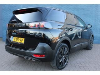 Peugeot 5008 Peugeot SUV 1.2 Hybrid GT | Automaat | Navigatie | Panorama/schuifdak | Black Pack | Focal |