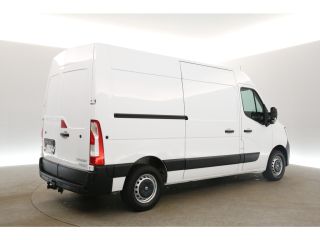 Renault Master T33 2.3 dCi 150 L2H2 150PK Airco Camera Cruise Trekhaak 3 Persoons PDC LED Elektrpakket