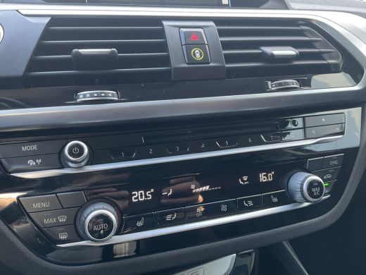 BMW X3 3.0 6-Cil Xdrive Automaat Leder Nav/Cruise Stoelverw Facelift! ActivLease financial lease