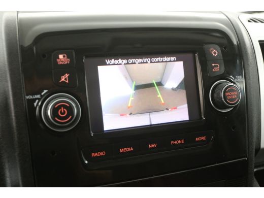 Fiat Ducato 30 2.3 MultiJet L2H2 Airco Camera Cruise Navigatie 15"LMV 3 Persoons Elektrpakket ActivLease financial lease