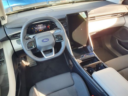 Ford Explorer Ford Extended Range RWD 77 kWh | Direct Leverbaar! | | Achteruitrij assistent | Achteruitrijcamer... ActivLease financial lease
