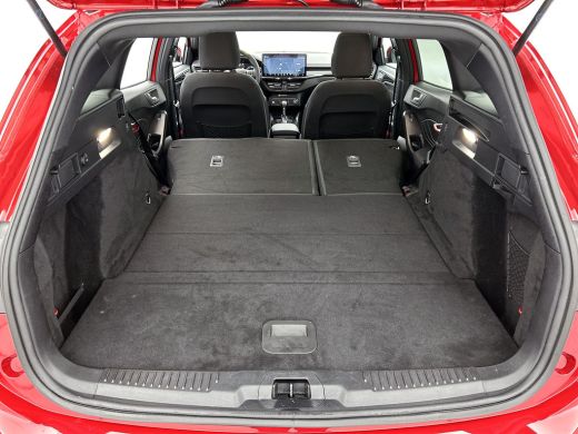 Ford FOCUS Wagon 1.0 E.B. 155PK Hybrid ST Line | Pano-dak | Trekhaak | Full Adaptive LED | Standkachel | Winter-pa... ActivLease financial lease