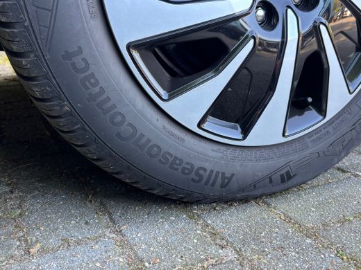 Ford FOCUS Wagon Ford 1.0EB HYBRID TITANIUM | NL-AUTO! | WINTERPACK | CAMERA | DEALER OH! | 1 EIGENAAR! | ALL-SEAS... ActivLease financial lease