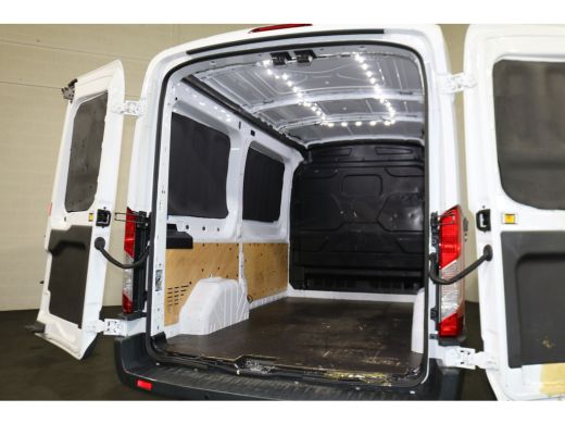 Ford Transit 2.0 TDCI 130pk L2 H2 Trend ActivLease financial lease