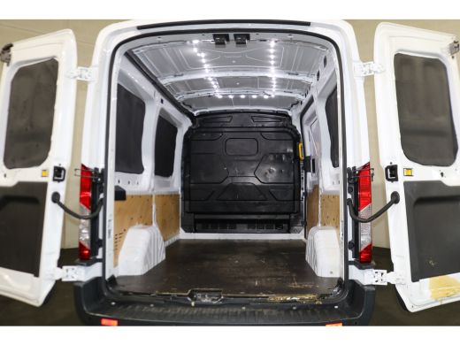 Ford Transit 2.0 TDCI 130pk L2 H2 Trend ActivLease financial lease