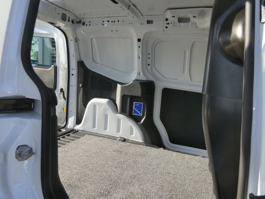 Ford Transit Courier Ford 1.5 EcoBlue Trend | Camera | CarPlay/Android Auto | Winterpack | Parkeersensoren voor en ach... ActivLease financial lease