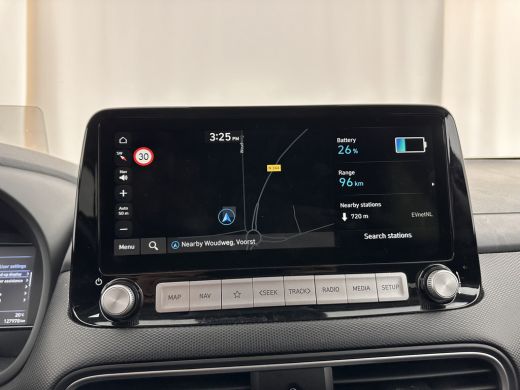 Hyundai KONA EV Premium 64 kWh [ 3-Fase ] (INCL-BTW) *FULL-LEATHER | HEAD-UP | FULL-LED | NAVI-FULLMAP | DAB |... ActivLease financial lease