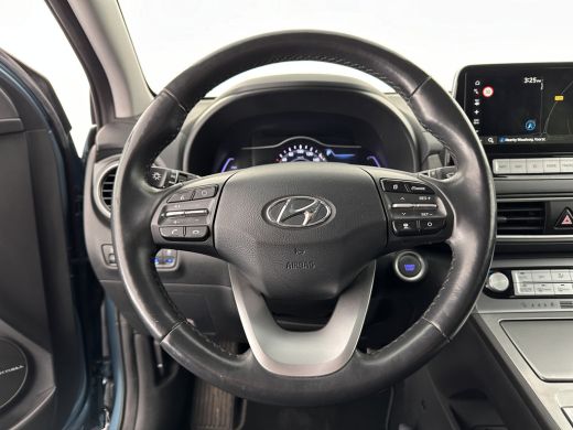 Hyundai KONA EV Premium 64 kWh [ 3-Fase ] (INCL-BTW) *FULL-LEATHER | HEAD-UP | FULL-LED | NAVI-FULLMAP | DAB |... ActivLease financial lease