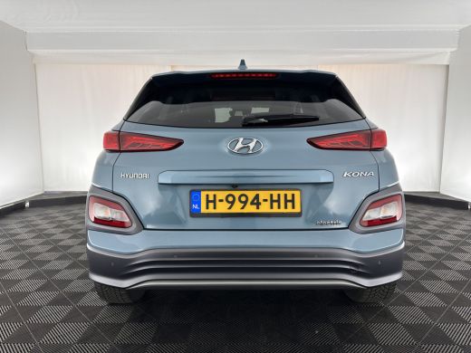 Hyundai KONA EV Premium 64 kWh [ 3-Fase ] (INCL-BTW) *FULL-LEATHER | HEAD-UP | FULL-LED | NAVI-FULLMAP | DAB |... ActivLease financial lease