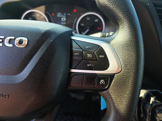 Iveco Daily 35S14V 2.3 352L H2 - 140 Pk - Euro 6 - Airco - Cruise Control ActivLease financial lease