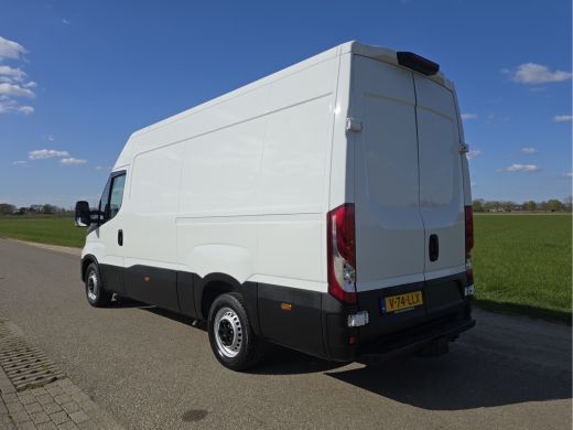 Iveco Daily 35S14V 2.3 352L H2 - 140 Pk - Euro 6 - Airco - Cruise Control ActivLease financial lease
